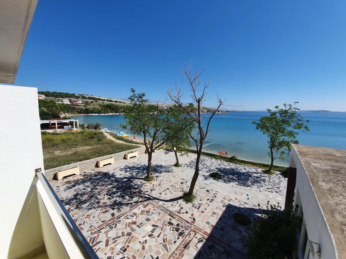 Guesthouse Dupin Влашичи Экстерьер фото