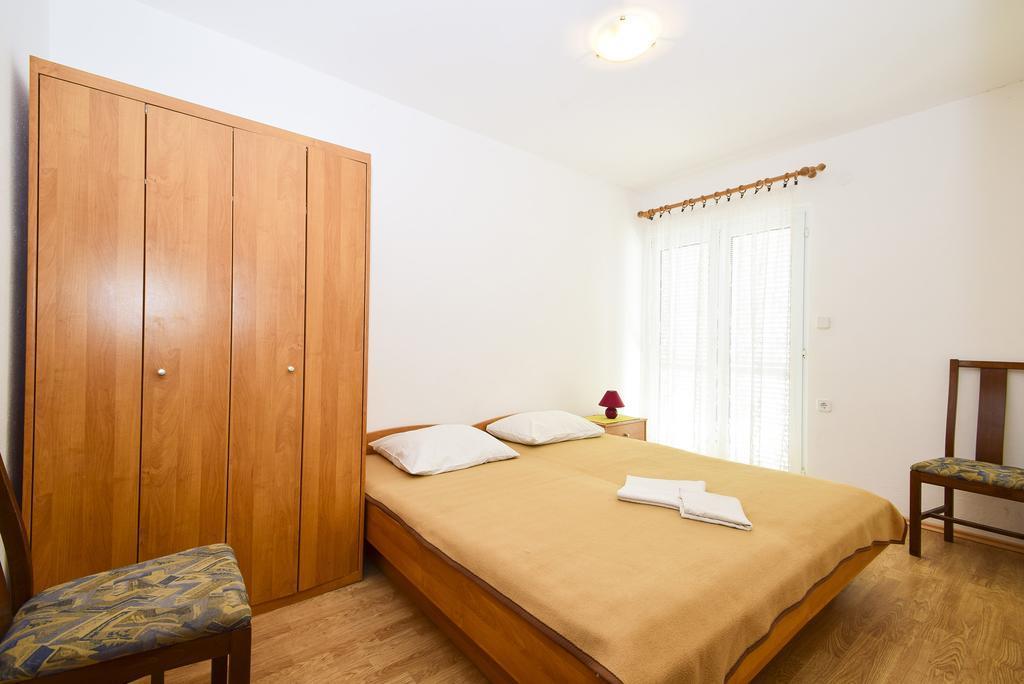 Guesthouse Dupin Влашичи Экстерьер фото