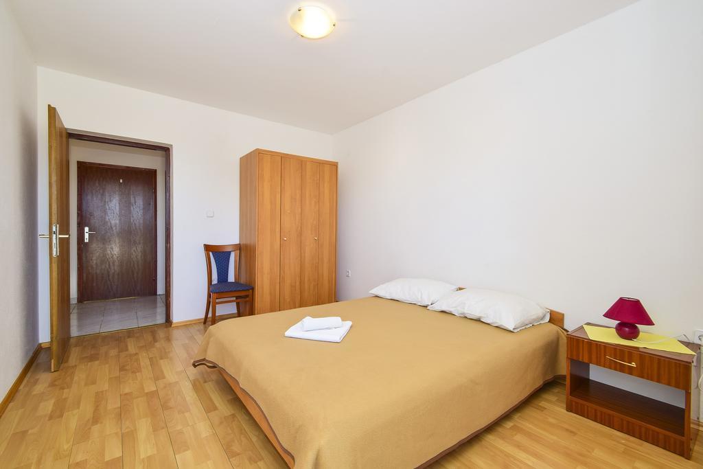 Guesthouse Dupin Влашичи Экстерьер фото